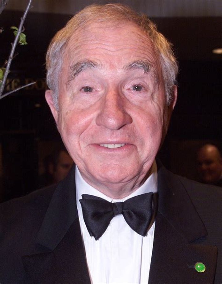 Nigel Hawthorne Net Worth