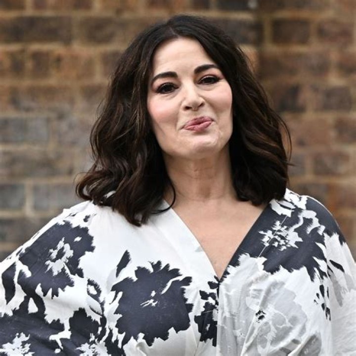 Nigella Lawson Height, Weight, Measurements, Bra Size, Shoe Size