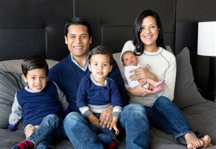 Nirav Tolia Bio, Wiki, Age, Family, Wife, CEO NextDoor, Salary and Net Worth