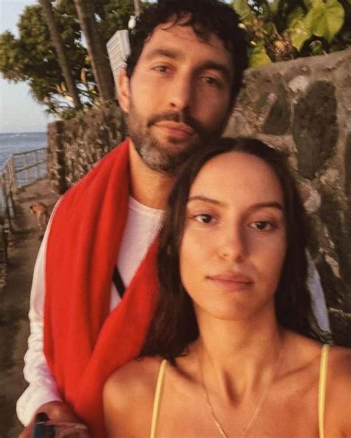 Noah Mills Wife -Who Is He Married To? Meet ‘NCIS Hawaii’ Cast On Instagram