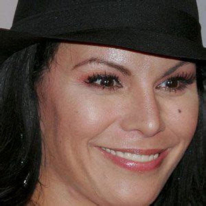 Olga Tañón – Net Worth, Age, Wikipedia, Biography, Height, Family