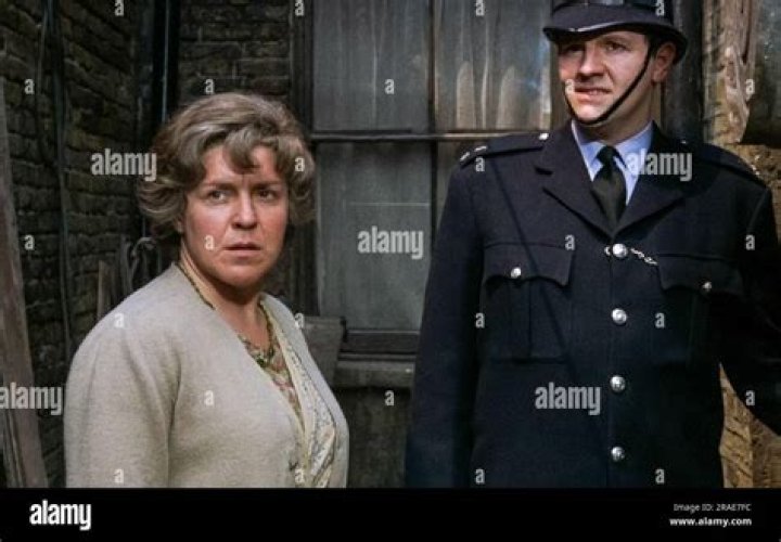 Pat Heywood Net Worth