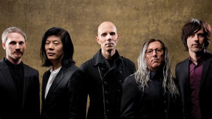 Peter Mensch Net Worth