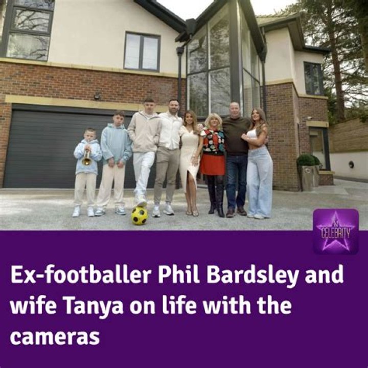 
Phil Bardsley Wife Who is Phil Bardsley Wife? 