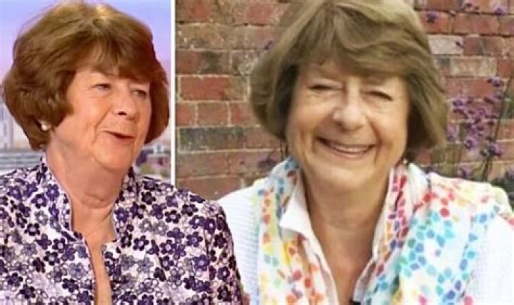 
Poet Pam Ayres Net Worth 2022 and Inside Look At Partner Dudley Russell 