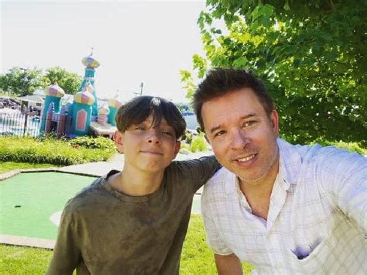 Rafer Weigel Height, Weight, Net Worth, Age, Birthday, Wikipedia, Who, Instagram, Biography