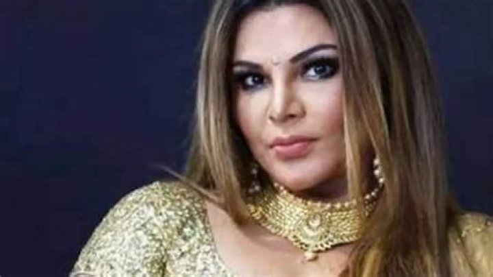 Rakhi Sawant Weight, Net Worth, Age, Birthday, Wikipedia, Who, Instagram, Biography
