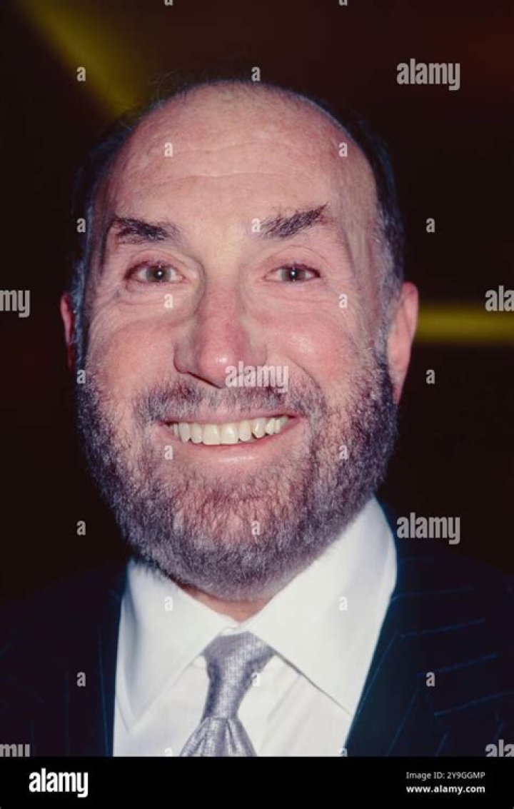 Raoul Felder Net Worth