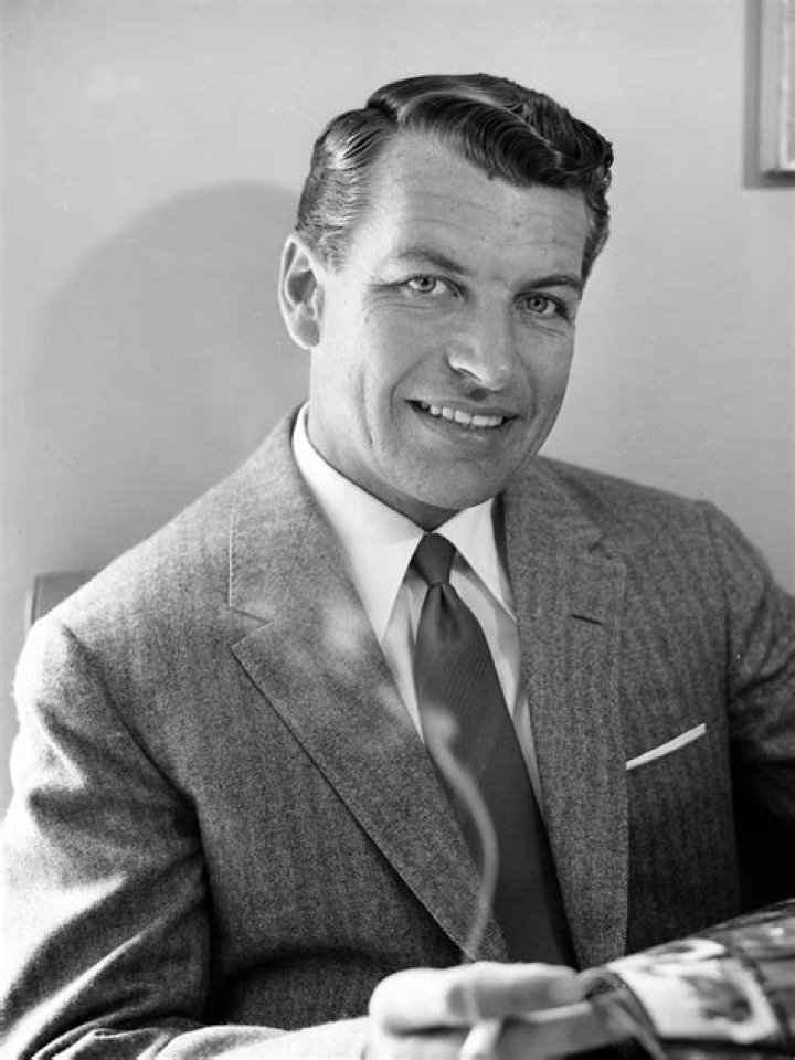 Richard Egan