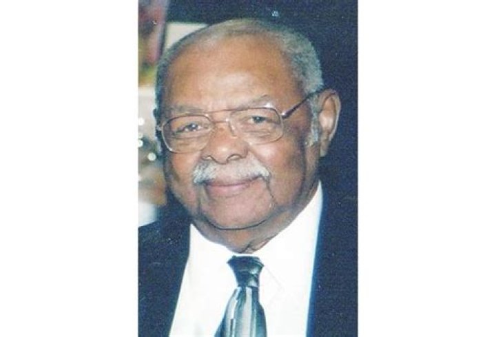 Roger Ragland Net Worth