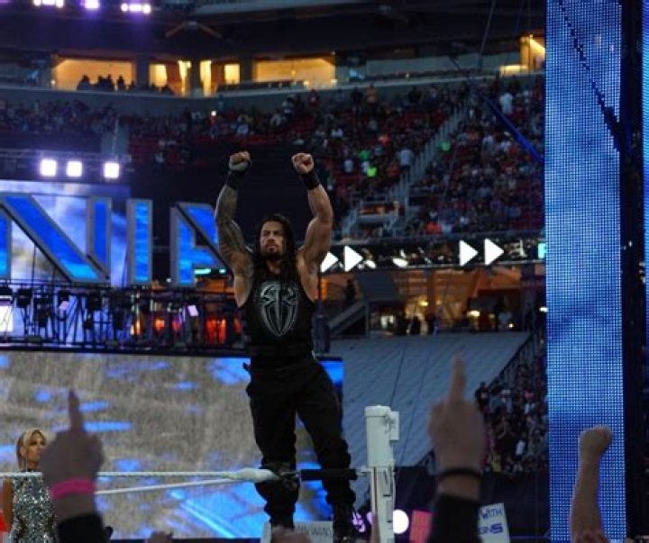 Roman Reigns’ Bio, Height, Weight, Measurements, Dating History, Net Worth, Age & More