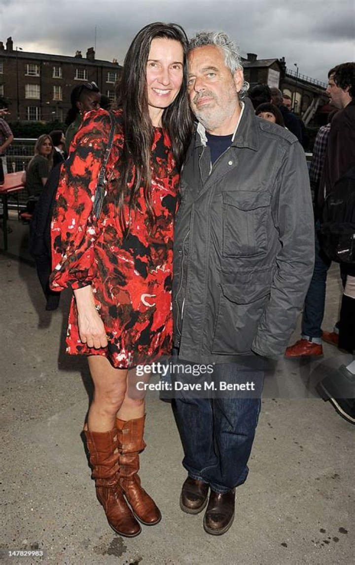 Ron Rotholz Net Worth