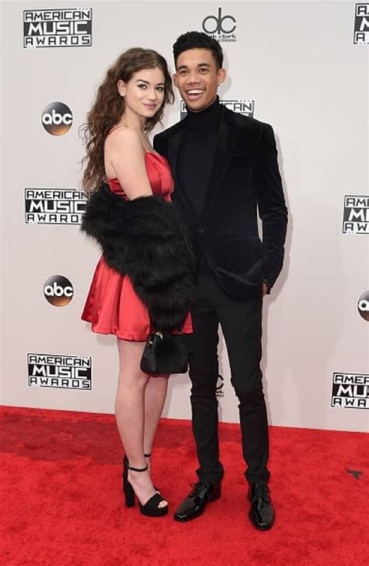 Roshon Fegan's Girlfriend, Affairs, Net Worth, Career, Earnings, Facts, Wiki-Bio