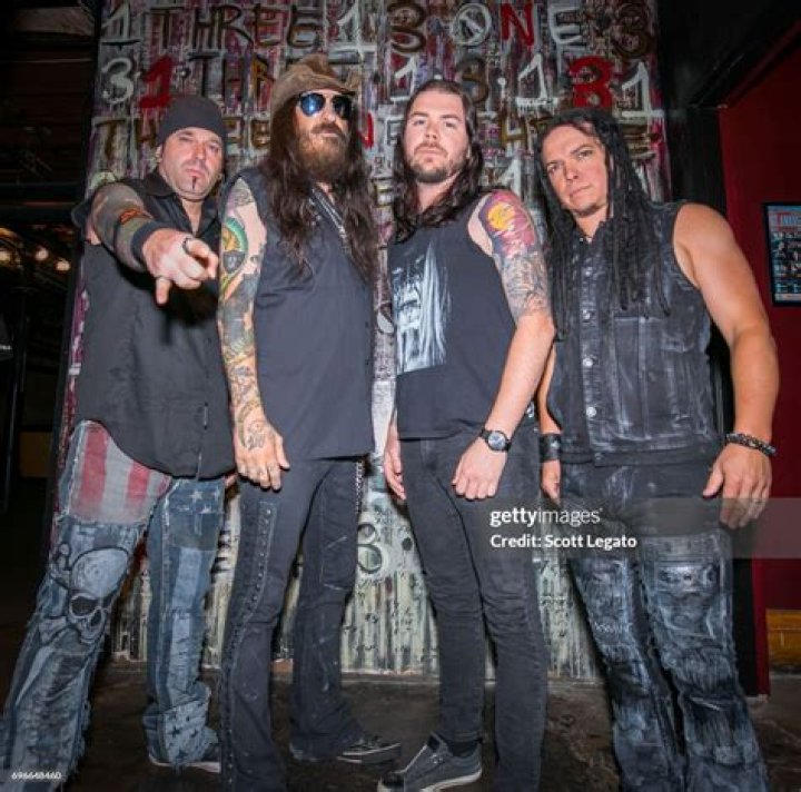 
Saliva band members: Who are Wayne Swinny, Bobby Amaru, Brad Stewart and Sammi Bishop? 