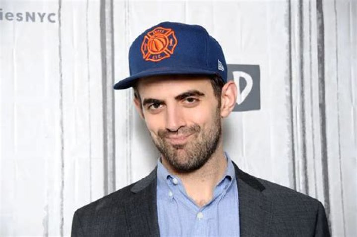 Sam Morril Height, Weight, Net Worth, Age, Birthday, Wikipedia, Who, Nationality, Biography