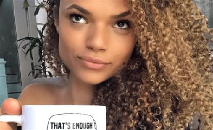 
Samantha Marika Height, Weight, Net Worth, Age, Wiki, Who, Instagram, Biography 