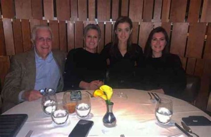 Samantha Vinogard Husband, Parents, Wedding, Height, CNN, Wiki