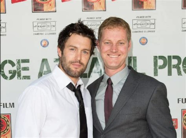 Samuel Whitten Net Worth