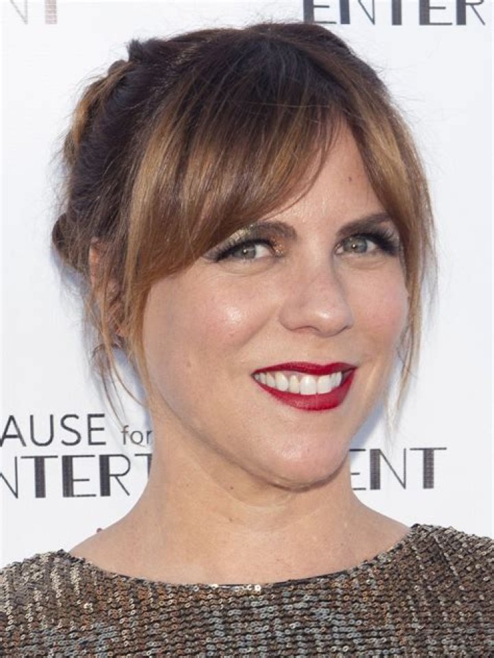 Sarah Alice Burns Net Worth