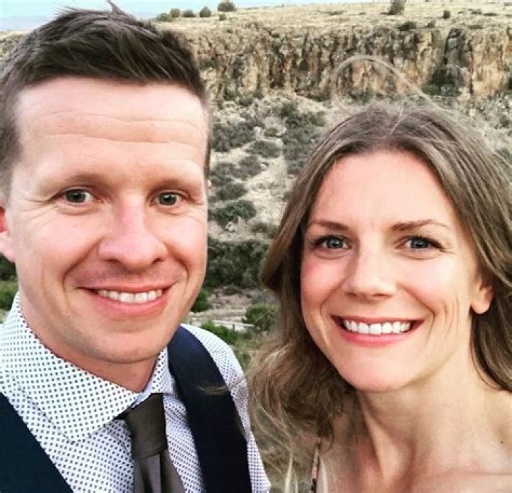 Sarah Wilkes Husband Age: Meet Canadian Curler On Instagram