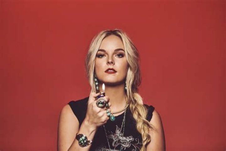 Scott Collins Net Worth