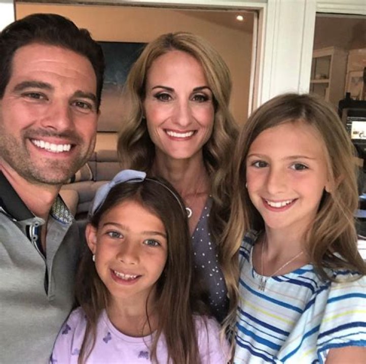 Scott McGillivray’s wife, Sabrina McGillivray Biography: Husband, Age, Children, Net Worth, Instagram, Height