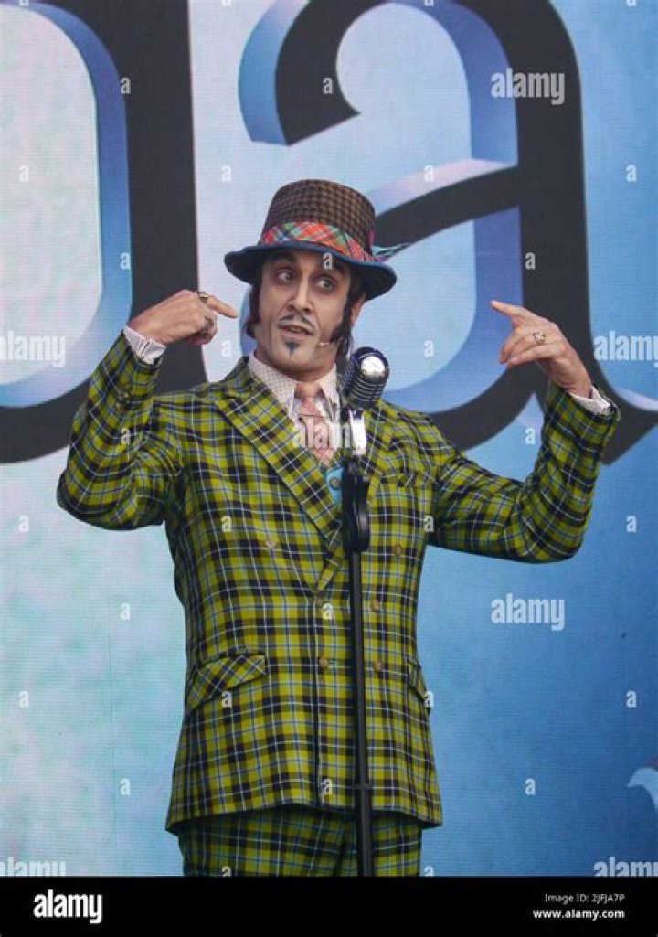 Sebastien Torkia Wikipedia, Age, Biography, Height, Instagram, Girlfriend, Net Worth