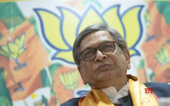 
SM Krishna hospitalised with respiratory tract infection 