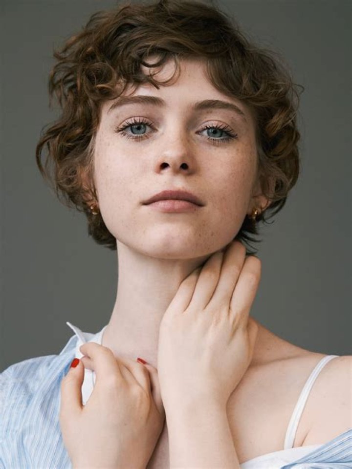 Sophia Lillis Height, Weight, Measurements, Bra Size, Shoe Size