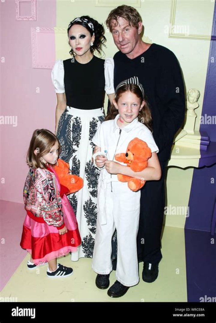 Stacey Bendet Bio, Wiki, Age, Height, Husband, Children, Alice + Olivia, Fashion, and Net Worth