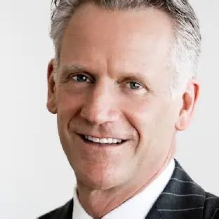 Steve Phelps Net Worth