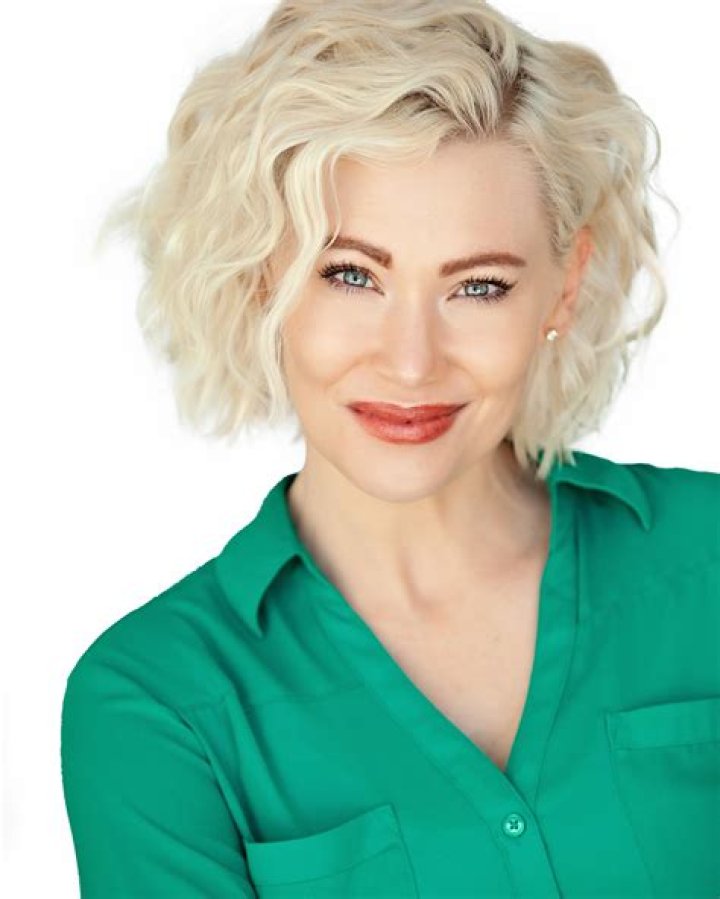 Talitha Hanks Net Worth