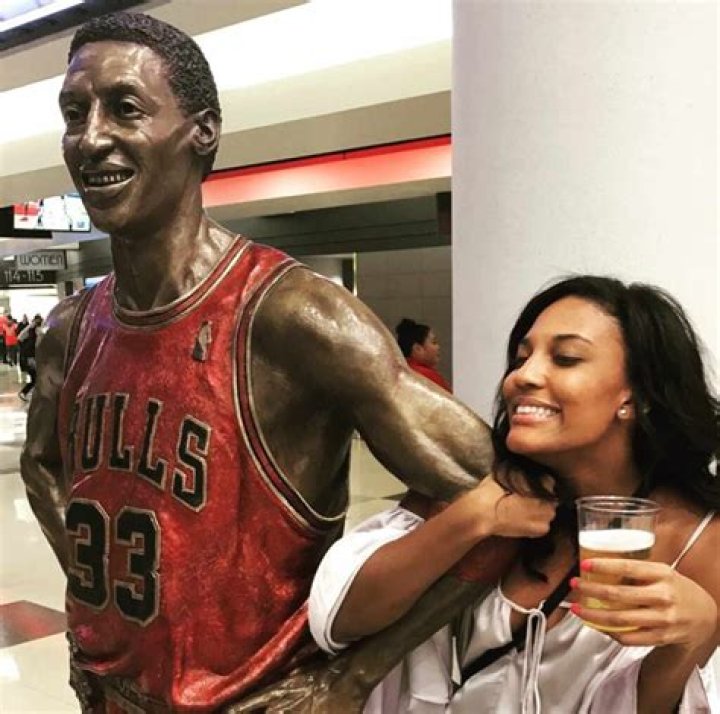 Taylor Pippen Height, Weight, Net Worth, Age, Birthday, Wikipedia, Who, Nationality, Biography