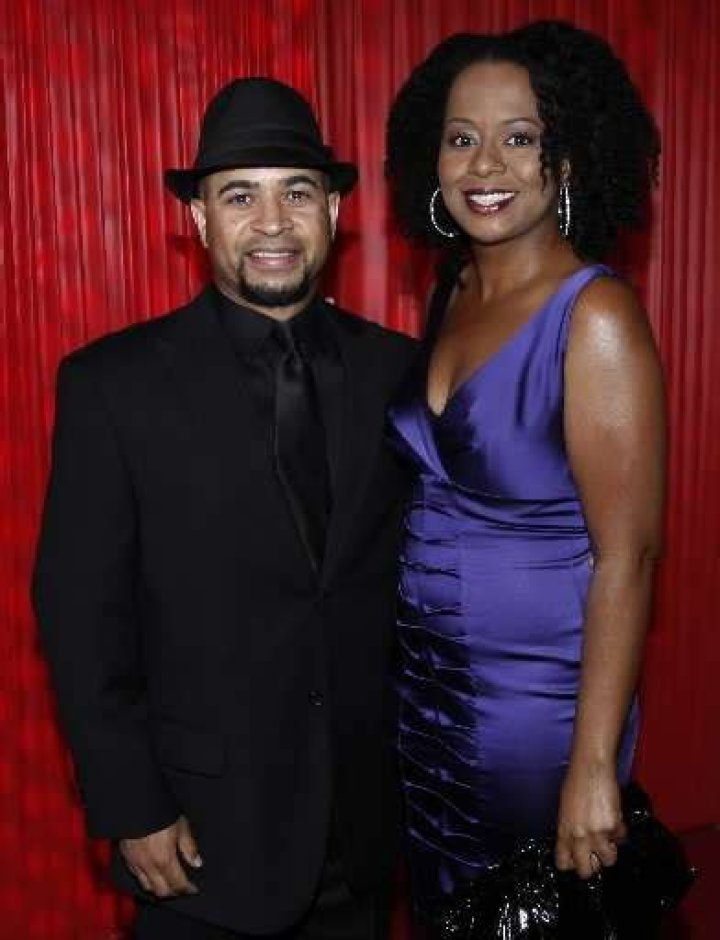 Is Tempestt Bledsoe dating or searching for the boyfriend? Is she married?