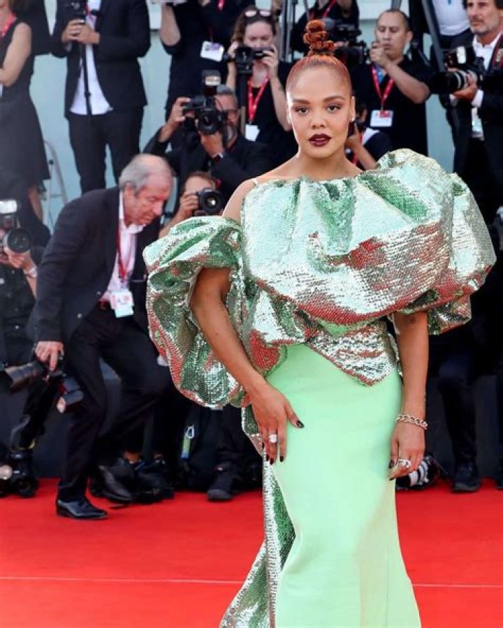 Tessa Harnetiaux Wiki , Biography Height, Boyfriend, Family, Instagram