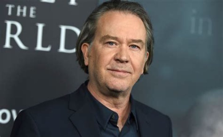 Timothy Hutton Height, Weight, Net Worth, Age, Birthday, Wikipedia, Who, Nationality, Biography