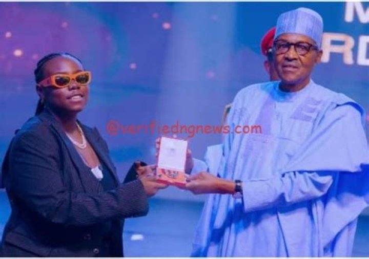 
“To The All Young Girls This One Is For You”- Teni Finally Breaks Silence After Nigerians Dragged Her For ‘Disrespecting President Buhari’ 