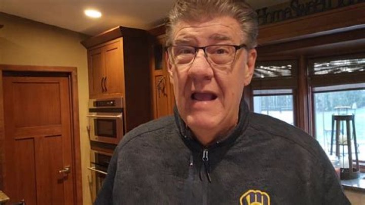 
Travon Walker Is Everyone’s Pick For No 1 Draft, Here Is How Much Money He Would Be Making 