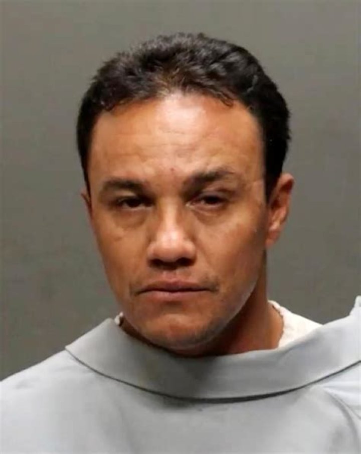 
Tucson cops kill man after he points gun at police dog’s head 