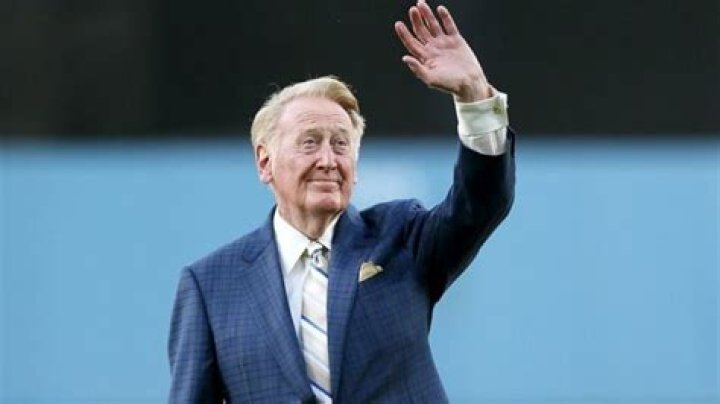 
Vin Scully Height, Weight, Net Worth, Age, Birthday, Wikipedia, Who, Nationality, Biography 