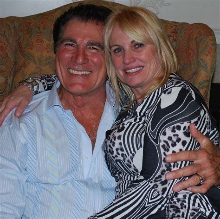 Vince Papale’s Net Worth, Age, Height, Weight, Wife, Kids, Bio-Wiki