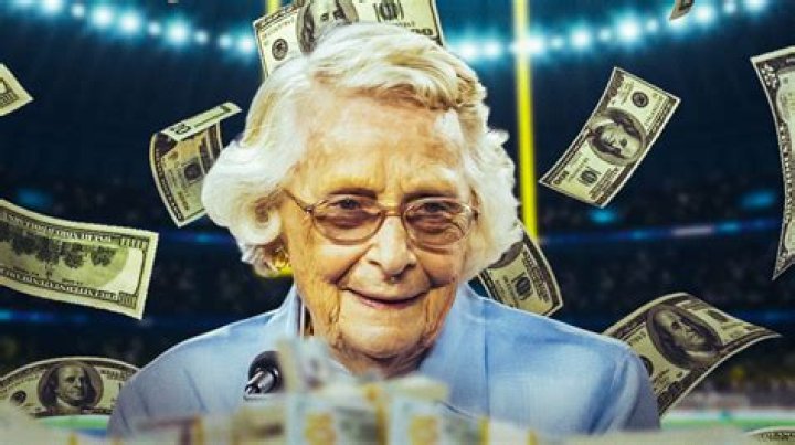 Virginia McCaskey Net Worth