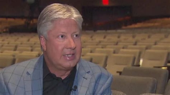 Warren Morris Net Worth