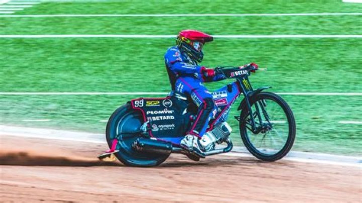 
Was Dan Bewley In A Bike Accident 2022? Injury Update – How Is He Doing? 