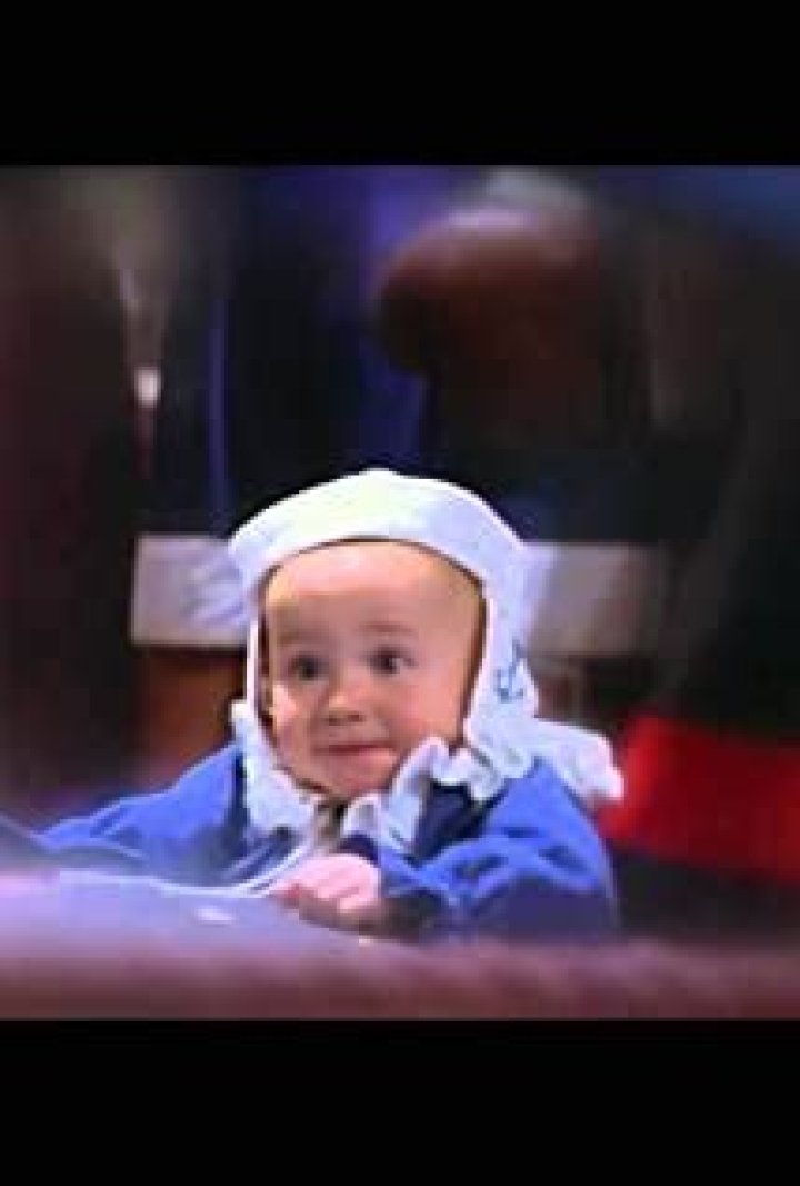 Wesley Ivan Hurt Net Worth