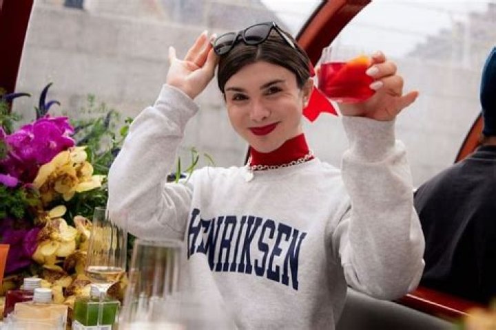 
What did Dylan Mulvaney say to Kid Rock? Trans activist addresses Bud Light backlash amid latest Olay controversy 