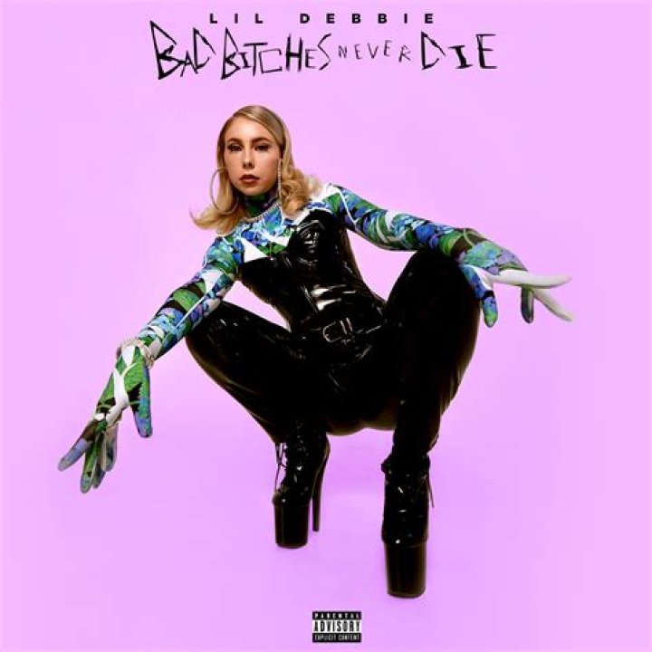 What is hot rapper’s, Lil Debbie net worth? Her Wiki: Hip-Hop, Debbiecakes, Snack Cake, Age, Tour