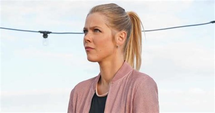 What Is Lily Cowles's Age? Know About Her Bio, Wiki, Height, Net Worth, Parents, Family