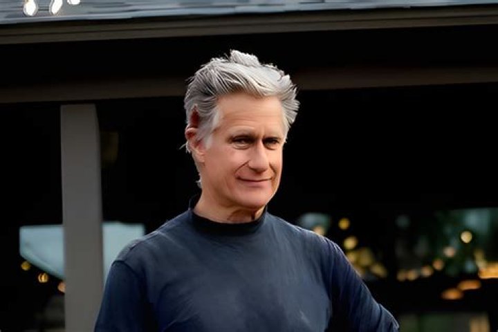 Whip Hubley Net Worth