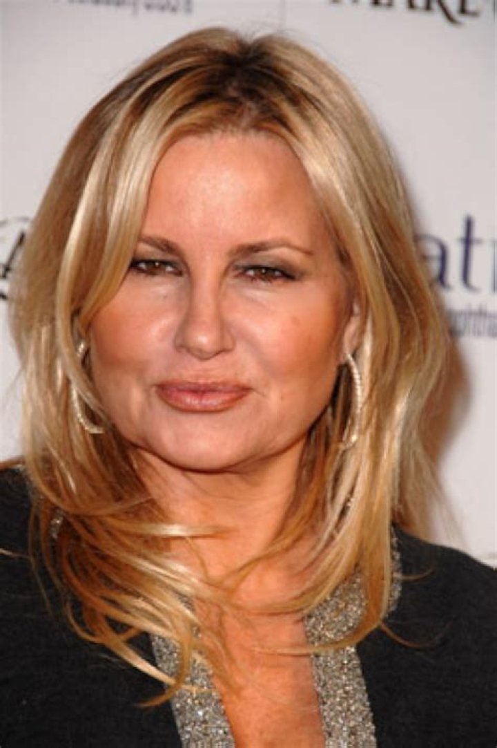 
Who are Jennifer Coolidges Parents? Jennifer Coolidge Biography, Parents Name, Nationality and More 